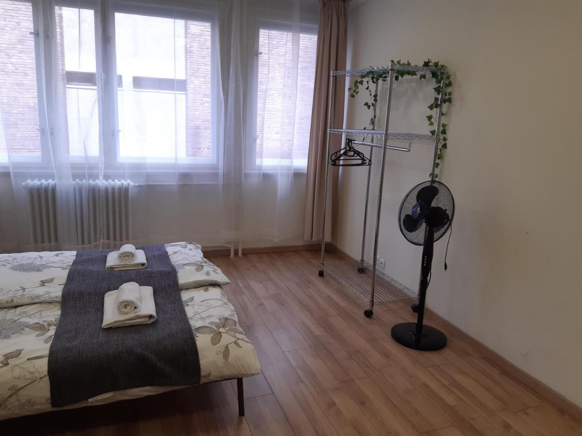Madach Central Apartment Будапеща Екстериор снимка
